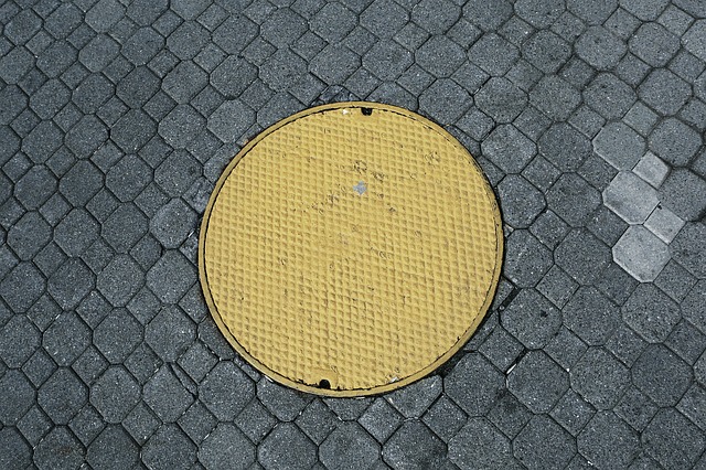 víko kanálu.jpg